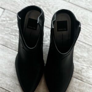 Dolce Vita Western Style Black Leather Ankle Boots - Size 7
